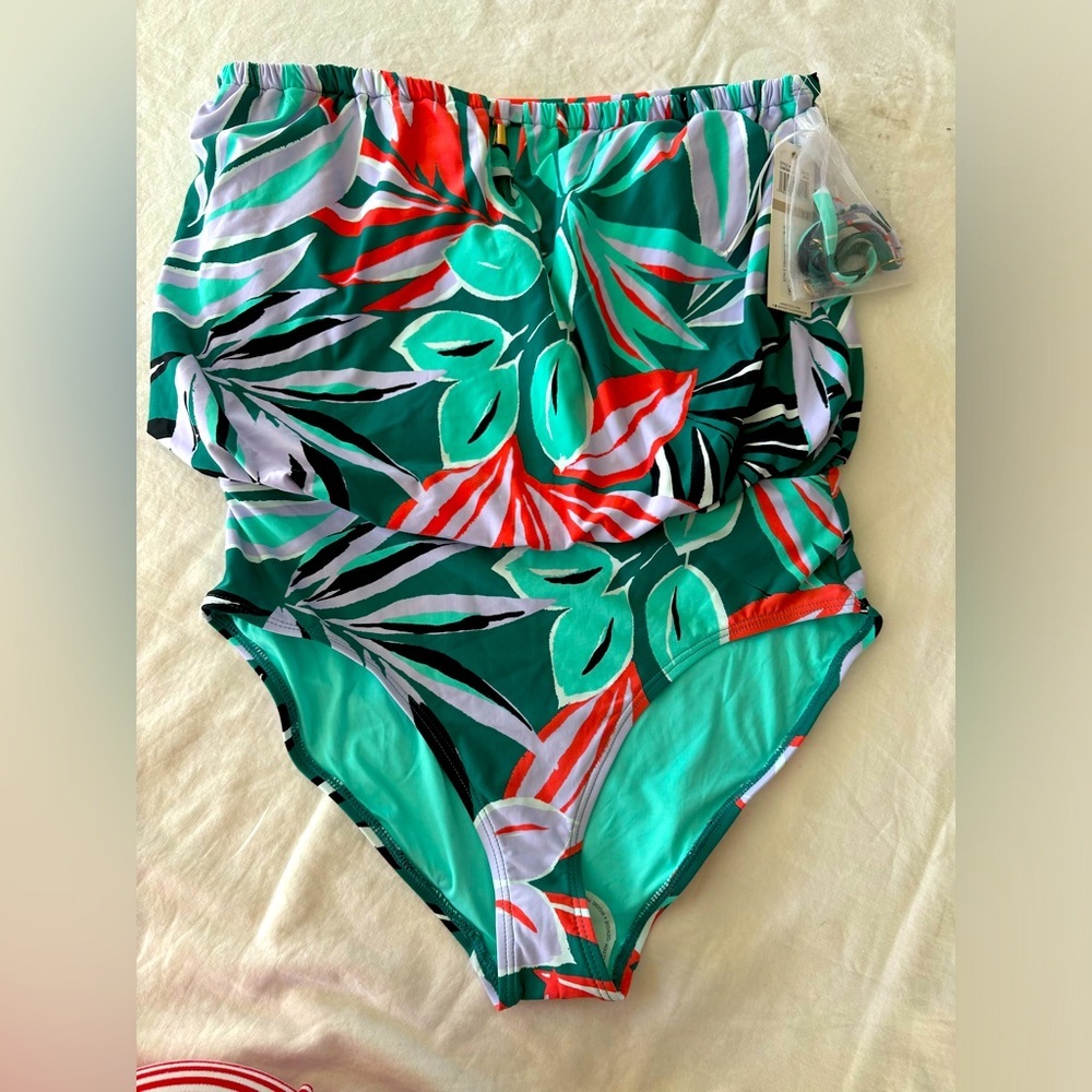 Anne Cole Green and Red Leaf Print One Piece Swimsuit - Picture 3 of 8